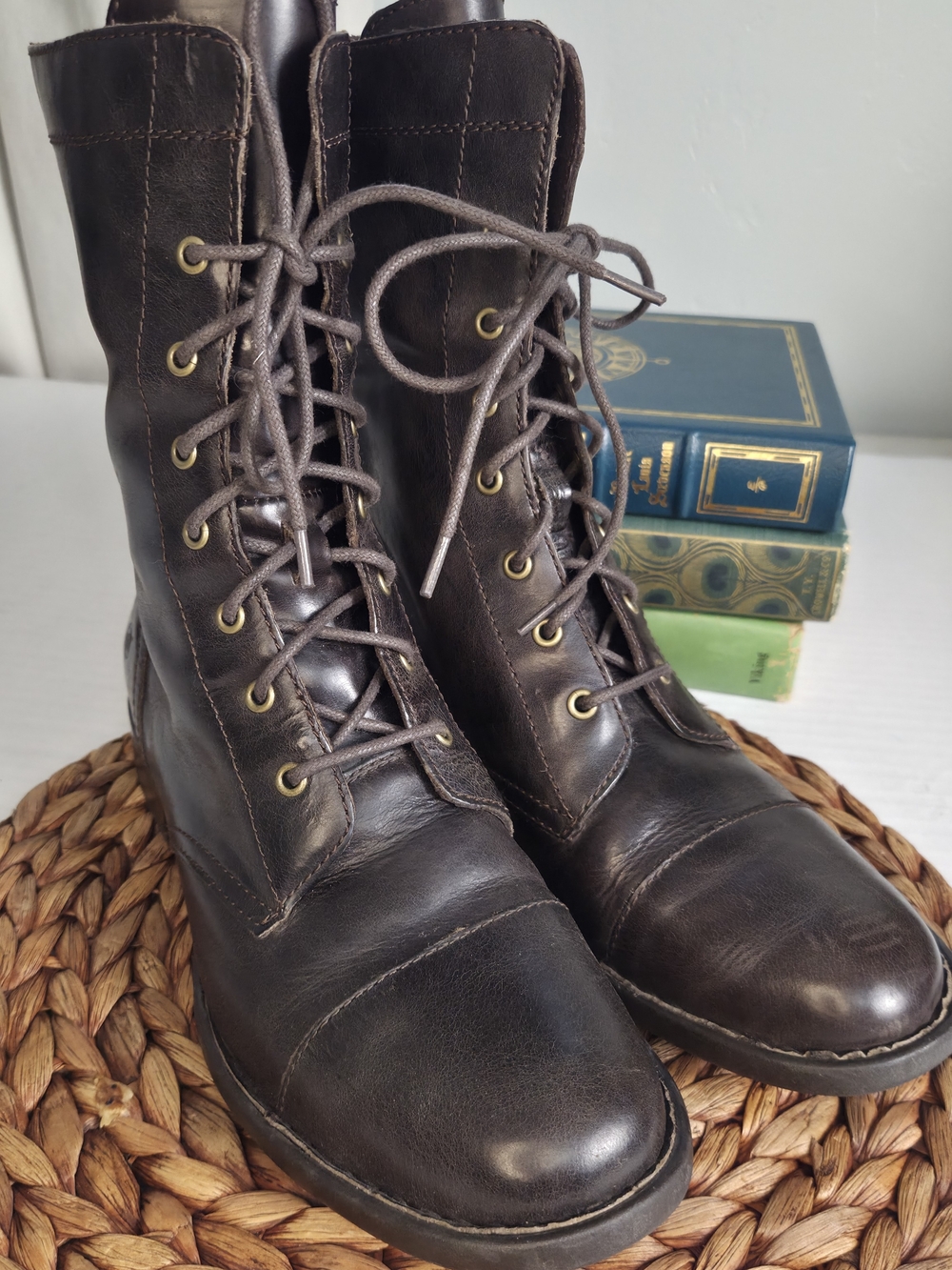 Womens Born Dark Brown Leather Lace-Up Boots